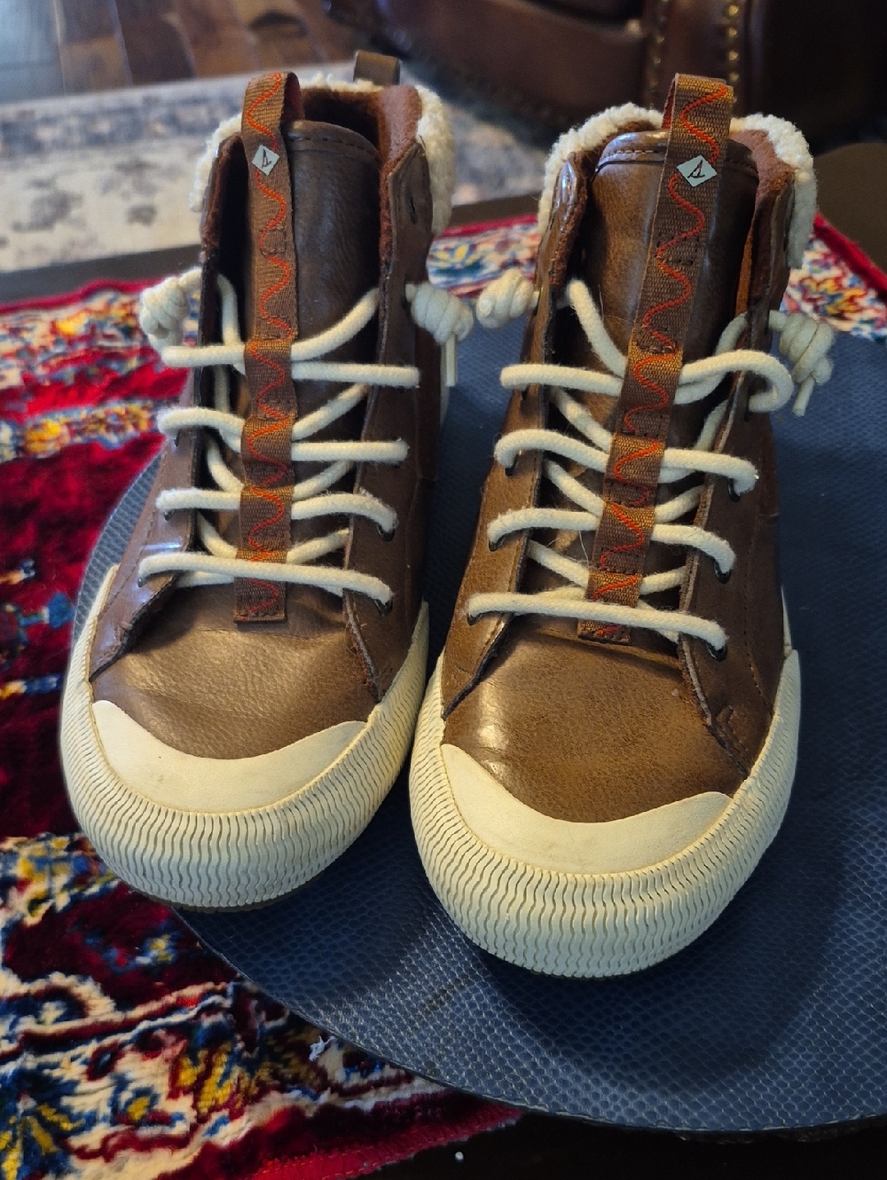 Sperry Women's Pier Wave Storm Tumbled  high-top sneaker-boot hybrid, Chukka.(#)